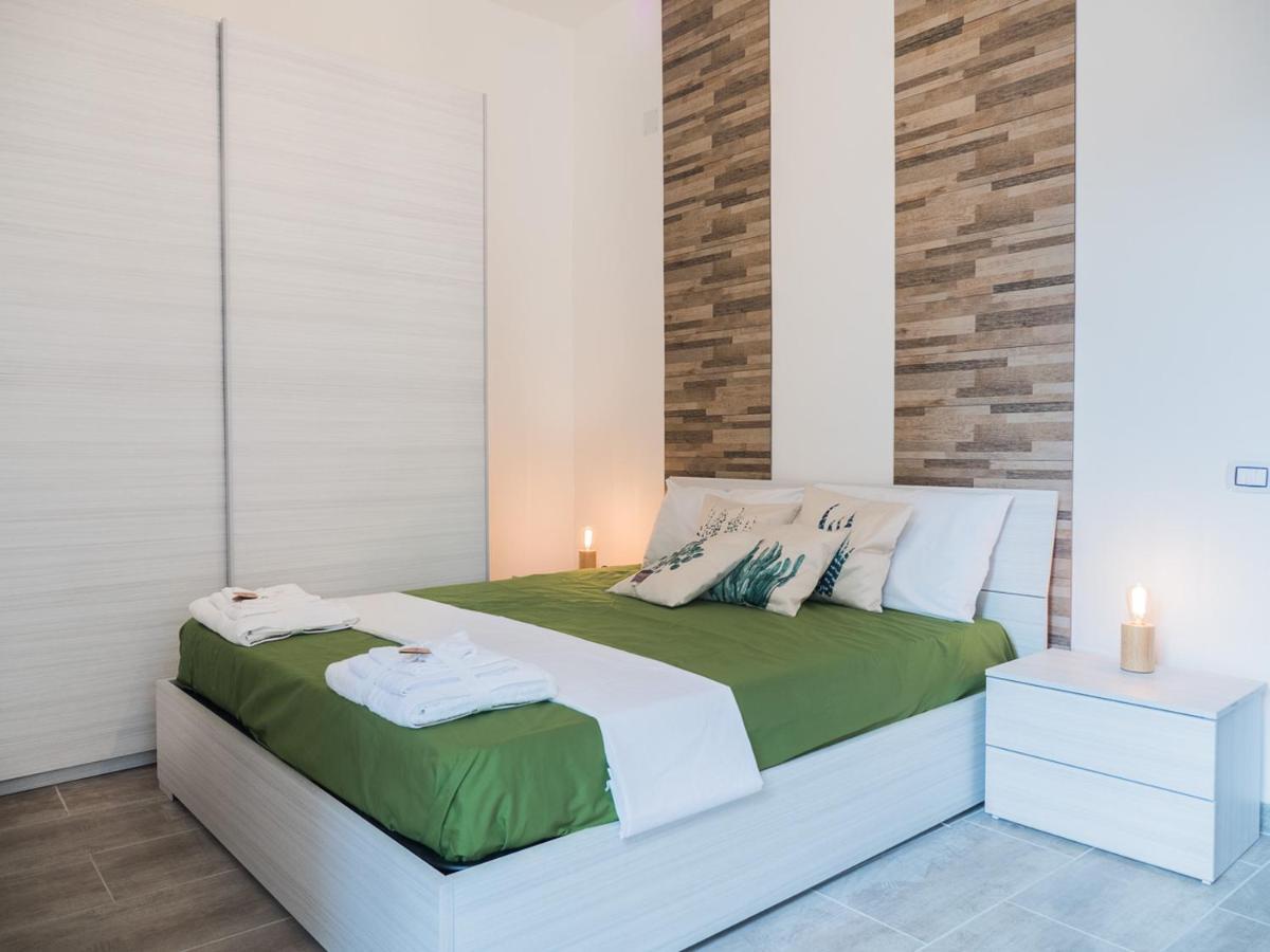 Appartamento Chiaia Premium Flat, Naples Center, Near Seaside Esterno foto