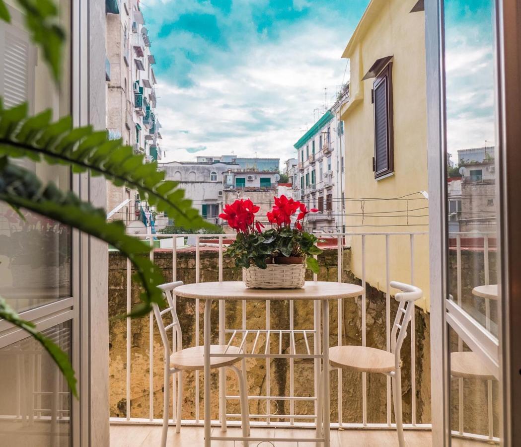 Appartamento Chiaia Premium Flat, Naples Center, Near Seaside Esterno foto