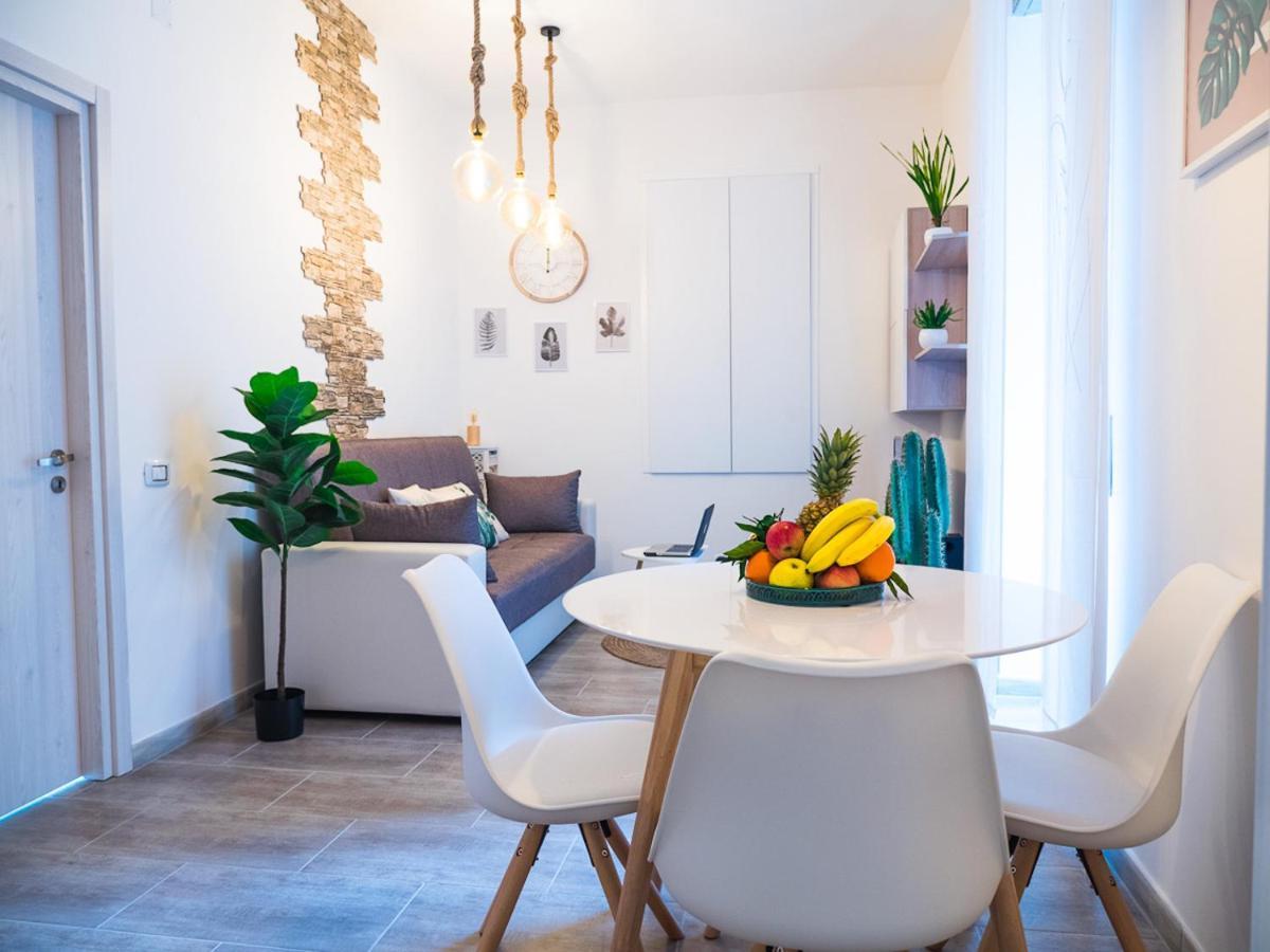 Appartamento Chiaia Premium Flat, Naples Center, Near Seaside Esterno foto